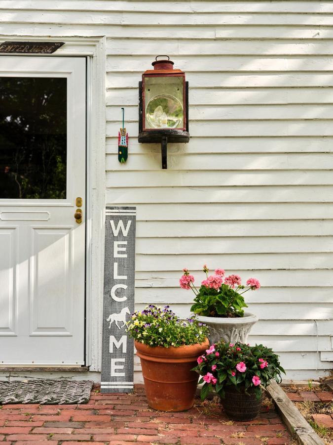 Cedar Hill Farm B & B Essex Exterior photo
